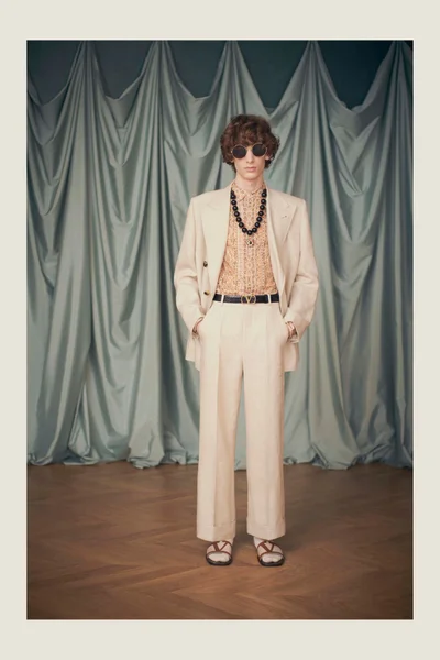 Look 111
